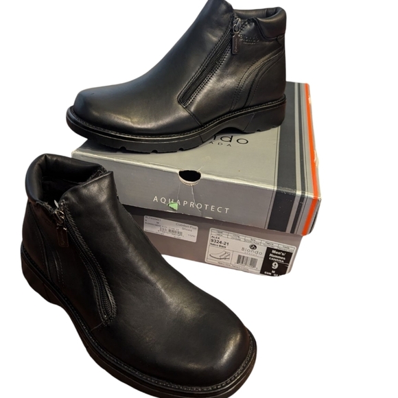 Blondo Black Leather Alex Double Zip Comfy Chukka Boots NWT Sz 9 - Picture 1 of 9